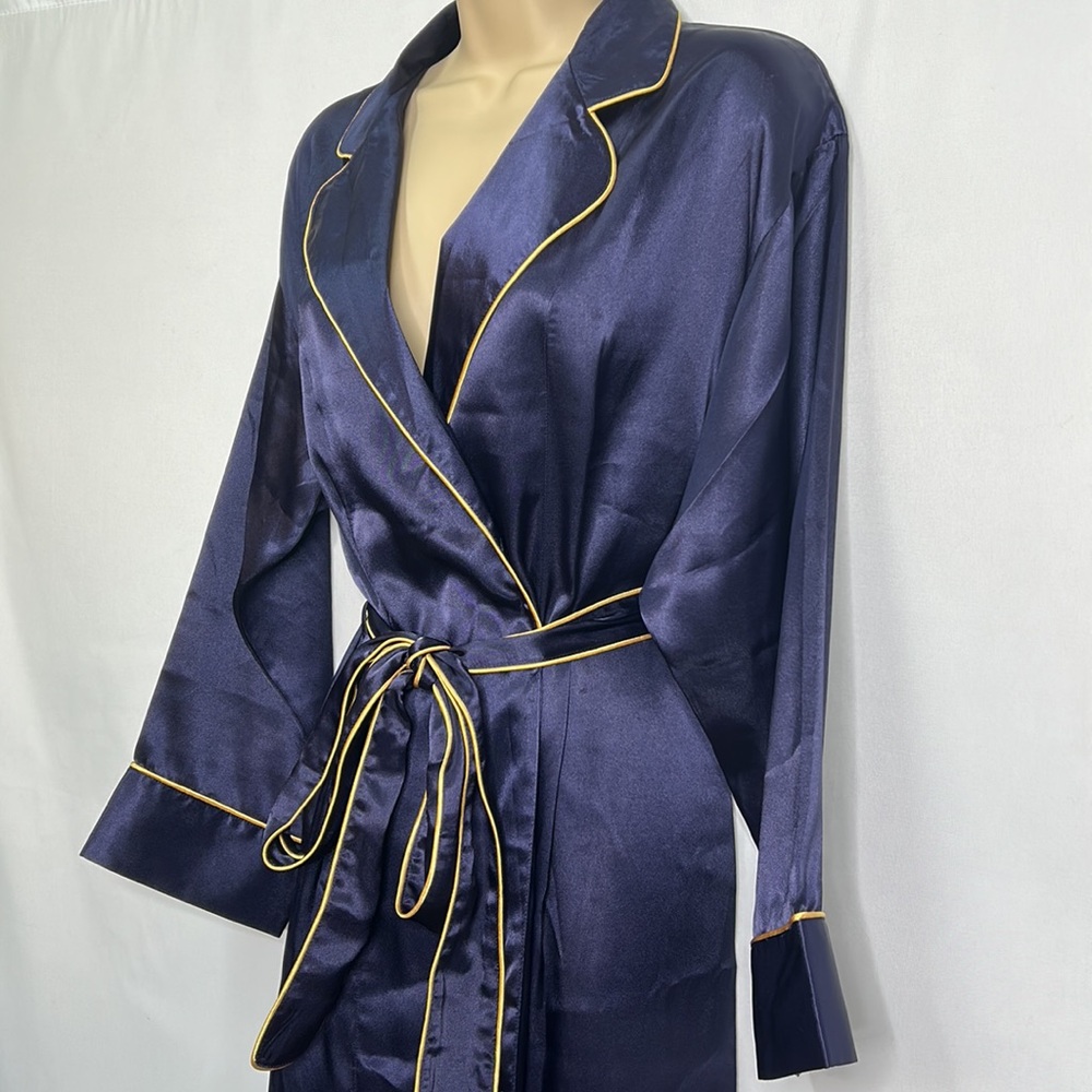 Victoria’s Secret vintage 1996 satin blue gold pocketed long sleeve/length robe - Picture 3 of 11